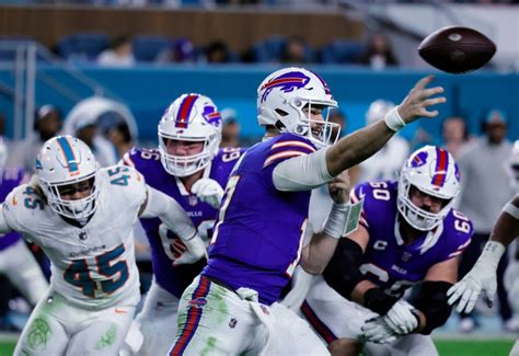 buffalo bills miami dolphins rivalry|Bills–Dolphins rivalry .